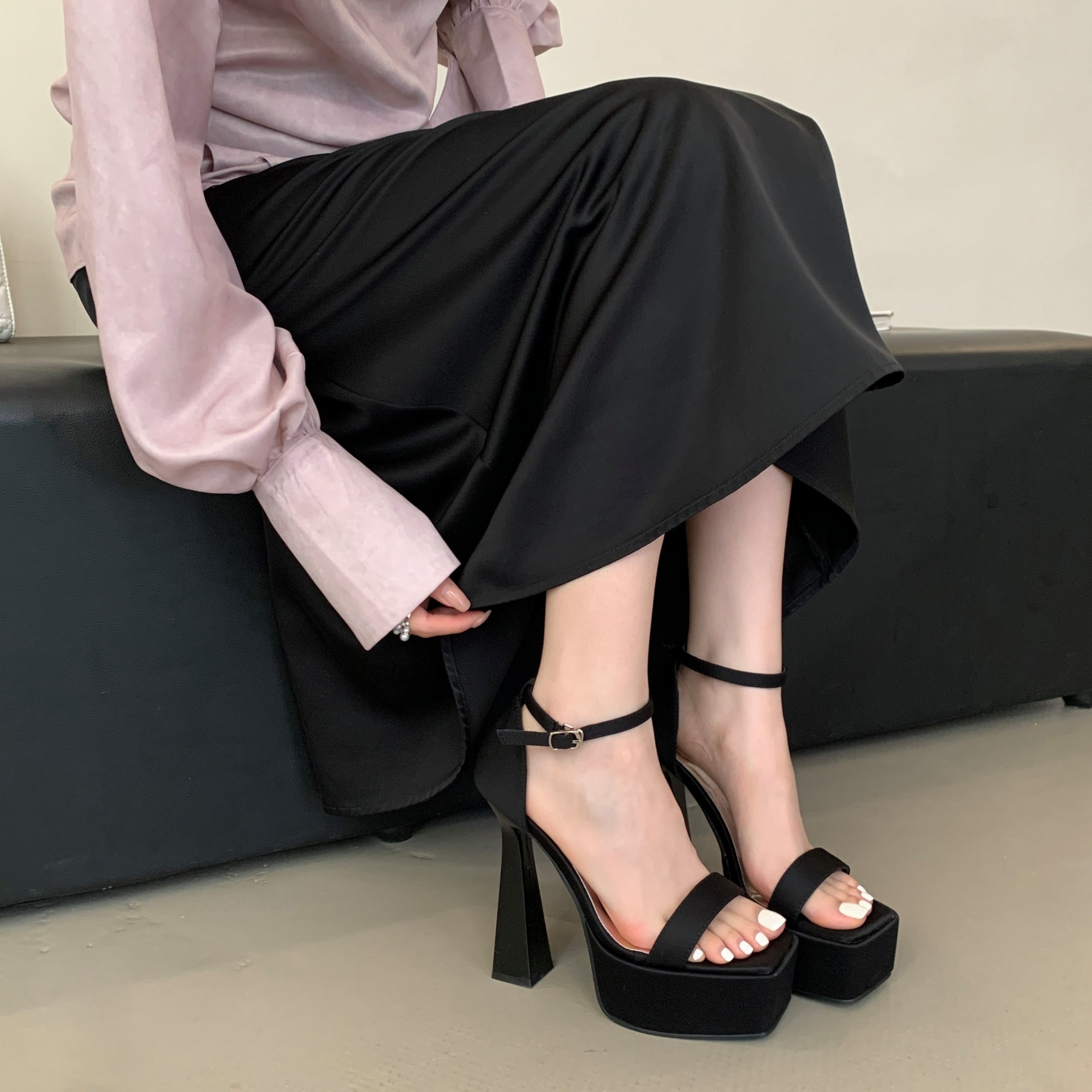 15cm Ultra High Heel Stage Shoes for Women 2025 New Summer Platform Chunky Heel Nightclub Sexy Sandals - Image 2