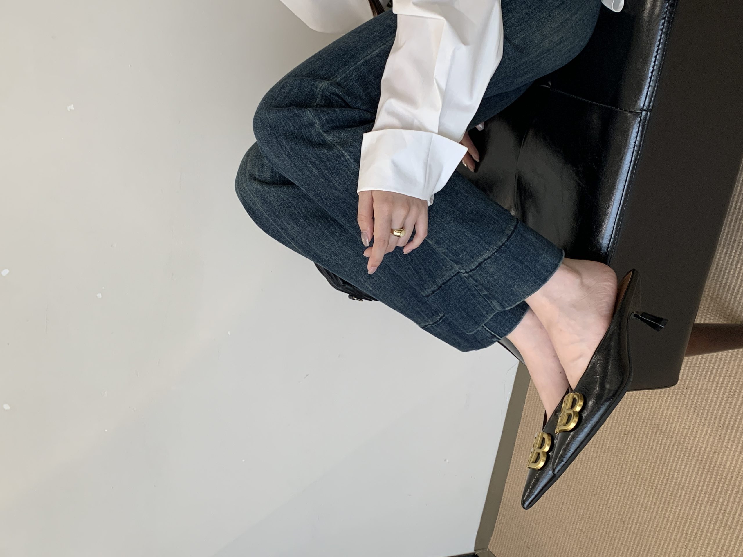 2025 New Style Slippers Thin Heel Low Heel Elegant European and American Style Metal Buckle Pointed Toe Covered Toe Slippers for Women - Image 4