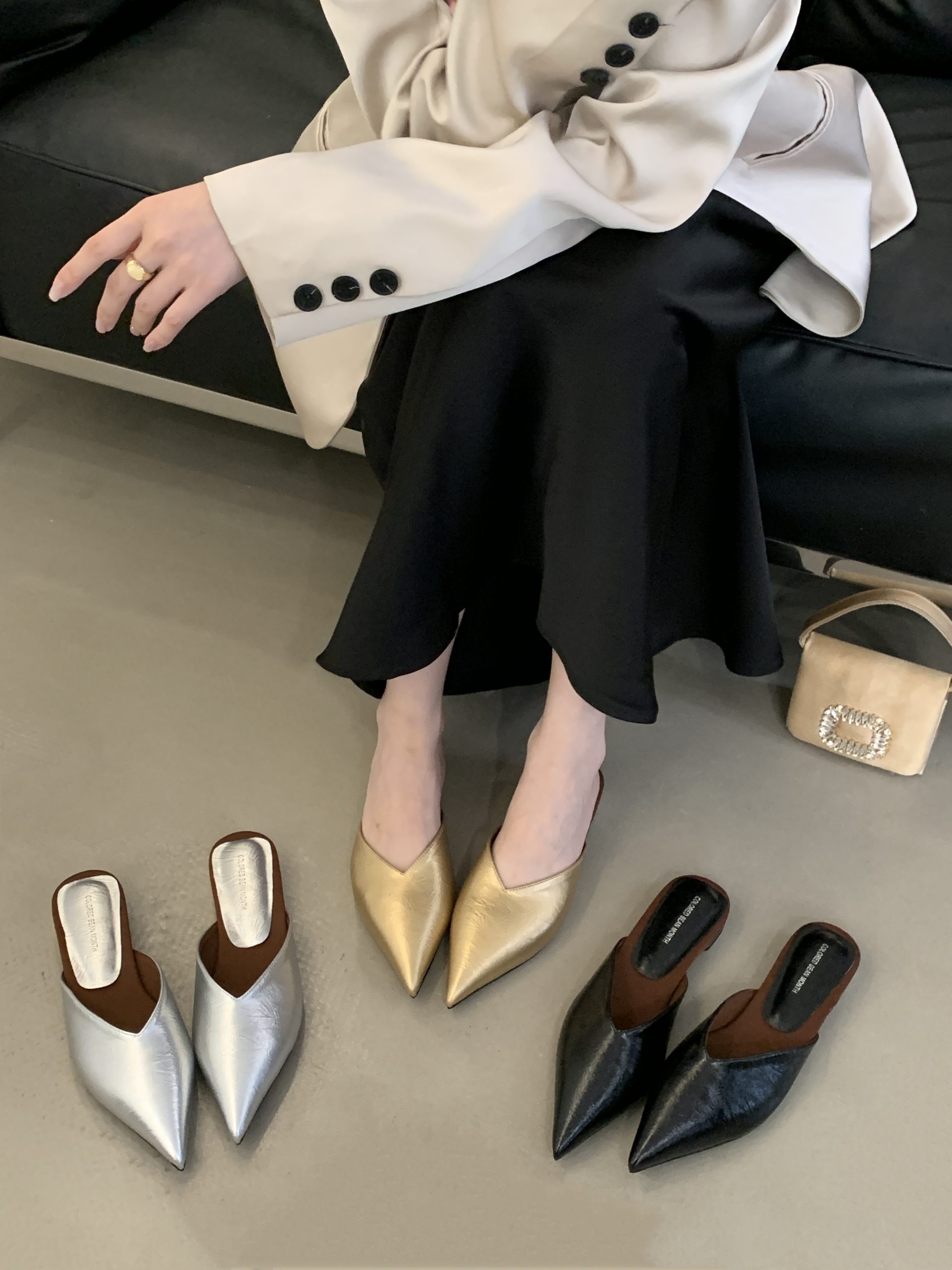 2025 Summer Slippers Metal Pointed Toe Low Heel Mary Jane Closed Toe Half Slippers Women's Outdoor Sandals